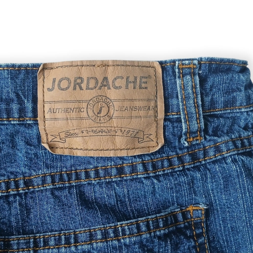 JORDACHE  AUTHENTIC JEANSWEAR WOMEN'S BLUE DENIM  SHORTS. SIZE 15/16 - Picture 14 of 16